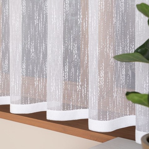 EVA Firanka żakardowa odpasowana na prosto, szerokość 300 x wysokość 160cm, kolor 001 biały 146065/FOP/001/000161/1 EVA Firanka żakardowa odpasowana na prosto, szerokość 300 x wysokość 160cm, kolor 001 biały 146065/FOP/001/000161/1