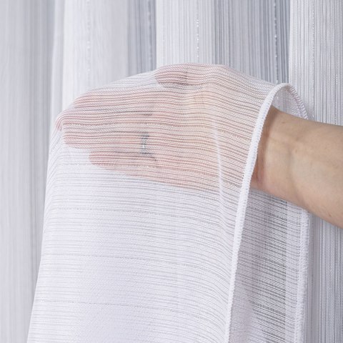 Firanka fantazyja ze srebną, błyszczącą nitką, wysokość 300cm, kolor 001 biały 001238/OLO/001/000300/1