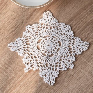 Serweta z ażurem, szerokość 15cm x wysokość 15cm, kolor 001 biały 912869/KSP/001/015015/1
