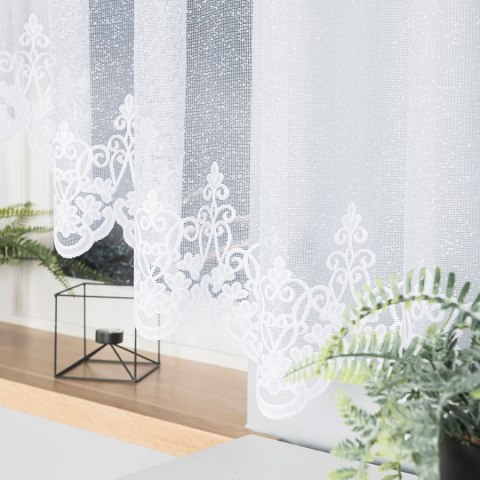 ŻANETA Firanka żakardowa odpasowana, szerokość 550 x wysokość 155cm, kolor 001 biały 181043/FOL/001/000153/1 ŻANETA Firanka żakardowa odpasowana, szerokość 550 x wysokość 155cm, kolor 001 biały 181043/FOL/001/000153/1