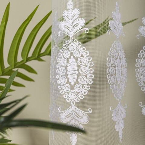 Firanka haftowana pasowa, wysokość 285cm, kolor 001 biały FH0017/020/001/000285/1