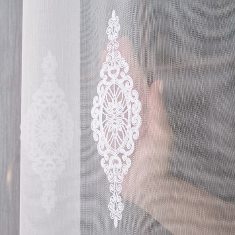Firanka haftowana pasowa, wysokość 285cm, kolor 001 biały FH0030/768/001/000285/1