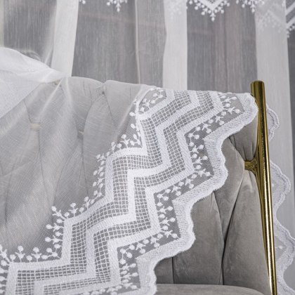 Firanka haftowana na metry FH0024 wysokość 170 cm kolor biały