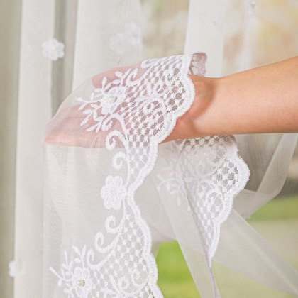 Firanka haftowana na metry FH0021 wysokość 170 cm kolor biały