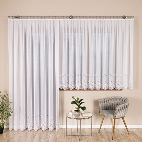 JAGODA Firanka żakardowa gotowa, szerokość 300 x wysokość 250cm, kolor 001 biały 018534/FBP/001/300250/1