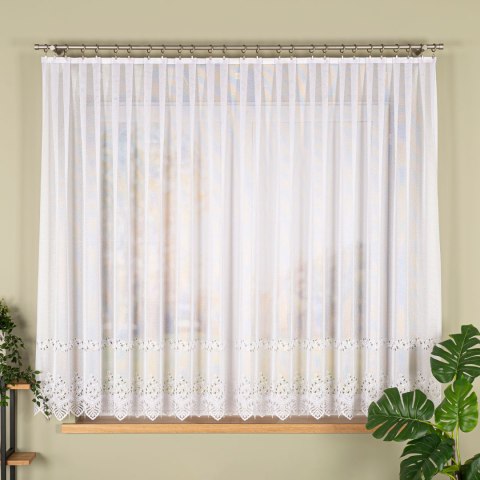 JAGODA Firanka żakardowa gotowa, szerokość 400 x wysokość 160cm, kolor 001 biały 018534/FBP/001/400160/1