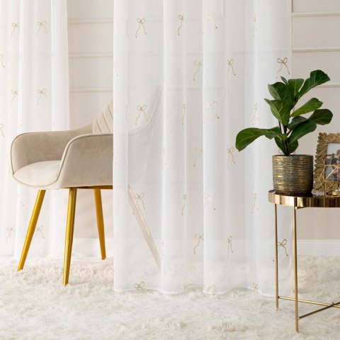 KOKARDKA Firana gotowa na etaminie, haftowana, na srebrnych przelotkach, z ołowianką, szerokość 140 x wysokość 250cm, kolor 002 