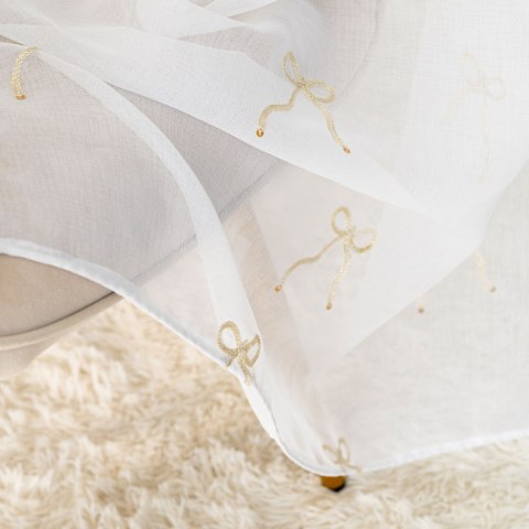 KOKARDKA Firana gotowa na etaminie, haftowana, na srebrnych przelotkach, z ołowianką, szerokość 140 x wysokość 250cm, kolor 002 