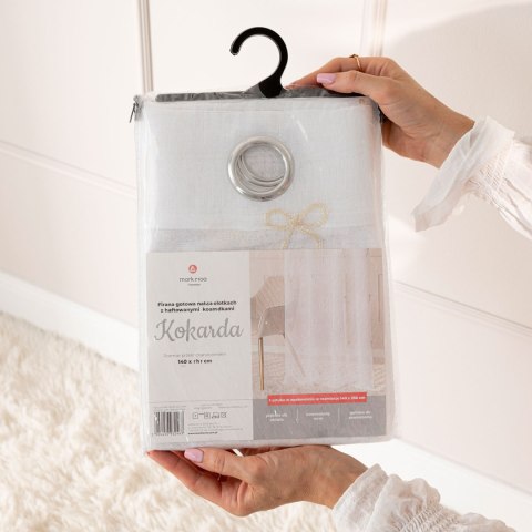 KOKARDKA Firana gotowa na etaminie, haftowana, na taśmie, z ołowianką, szerokość 140 x wysokość 250cm, kolor 002 biały ze złotym