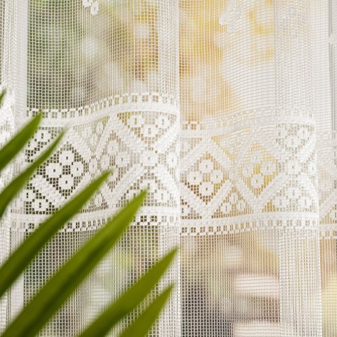 Firanka żakardowa na metry 011450 wysokość 155 cm kolor kremowy