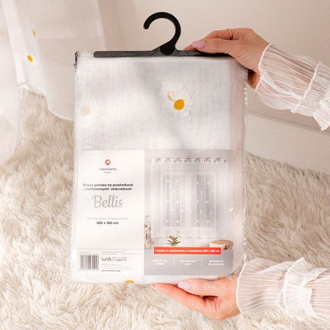 BELLIS Firana gotowa na etaminie w stokrotki, haftowana na srebrnych przelotkach, z ołowianką, szerokość 140 x wysokość 250cm, k