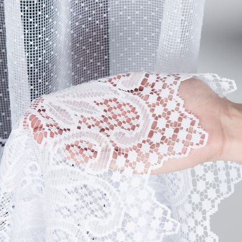 Firanka żakardowa ze wzorem pasowym, wysokość 250cm, kolor 001 biały 004164/000/001/000250/1