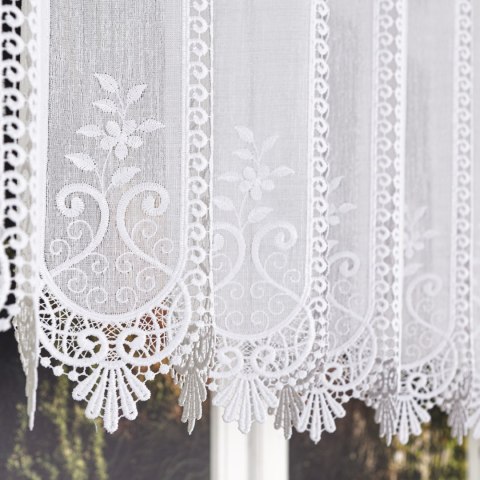 Zazdrostka batystowa z haftem, wysokość 90cm, kolor 001 biały 097626/000/001/000090/1