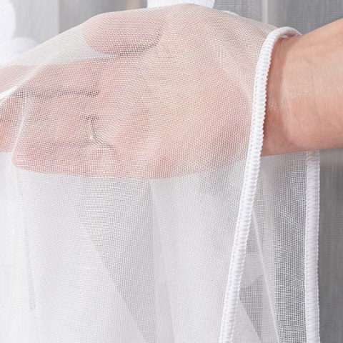 Firanka haftowana ze wzorem na samym dole, wysokość 285cm, kolor 002 biały z beżowo-białą nicią FH0031/768/002/000285/1