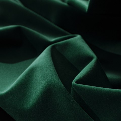 BLACKOUT VELVET Zasłona gotowa na przelotkach, szerokość 140cm x wysokość 230cm, kolor 010 ciemny zielony; butelkowy BLAVEL/ZGP/