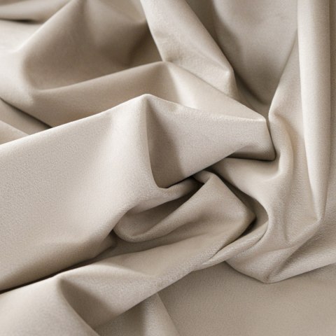 BLACKOUT VELVET Zasłona gotowa na przelotkach, szerokość 140cm x wysokość 230cm, kolor 015 ciemny kremowy BLAVEL/ZGP/015/140230/