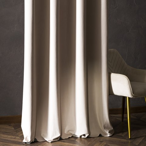 BLACKOUT VELVET Zasłona gotowa na przelotkach, szerokość 140cm x wysokość 230cm, kolor 016 kremowy BLAVEL/ZGP/016/140230/1