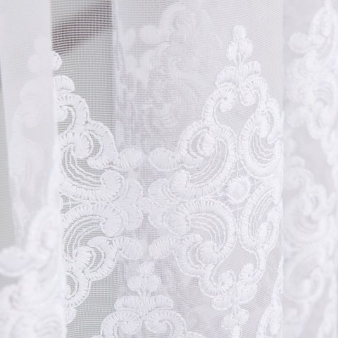 Firanka haftowana 013505 wysokość 250 cm kolor biały