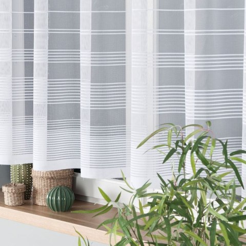 Firanka gotowa żakardowa TATIANA 140x250 cm kolor biały Firanka gotowa żakardowa TATIANA 140x250 cm kolor biały