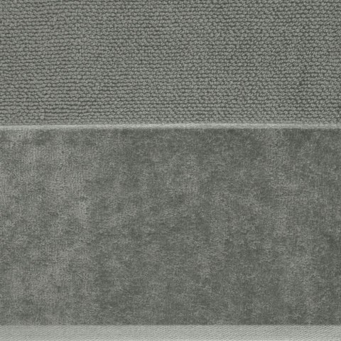 Ręcznik z welurową bordiurą LUCY 50x90 cm kolor stalowy Ręcznik z welurową bordiurą LUCY 50x90 cm kolor stalowy