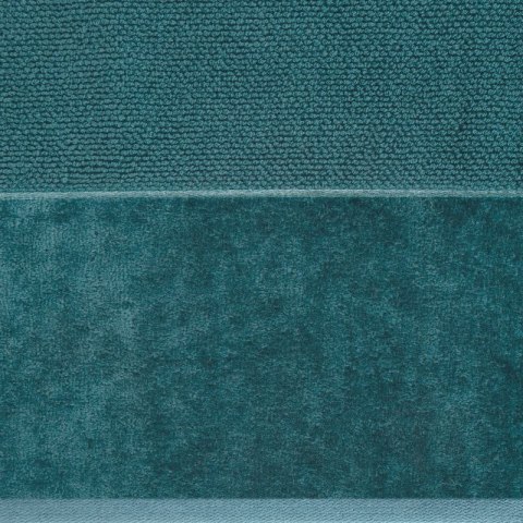Ręcznik z welurową bordiurą LUCY 30x50 cm kolor turkusowy Ręcznik z welurową bordiurą LUCY 30x50 cm kolor turkusowy