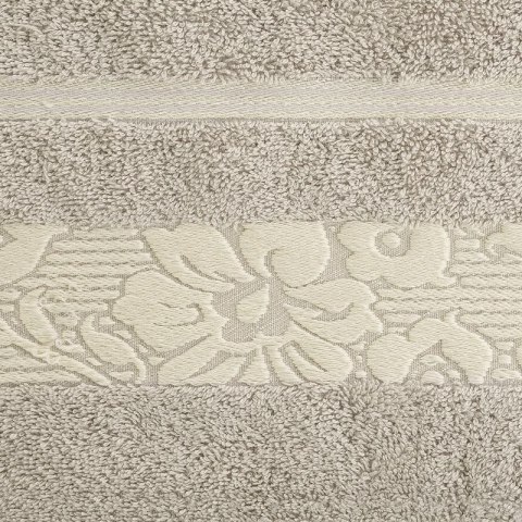 Ręcznik frotte SYLWIA 70x140 cm kolor beżowy Ręcznik frotte SYLWIA 70x140 cm kolor beżowy