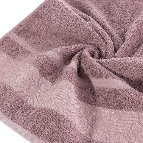 Ręcznik frotte SYLWIA 70x140 cm kolor liliowy Ręcznik frotte SYLWIA 70x140 cm kolor liliowy
