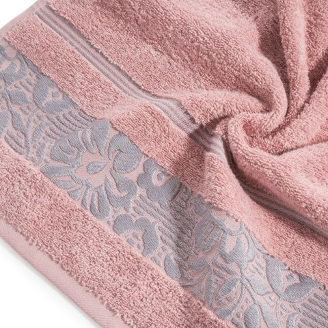 Ręcznik frotte SYLWIA 70x140 cm kolor pudrowy Ręcznik frotte SYLWIA 70x140 cm kolor pudrowy