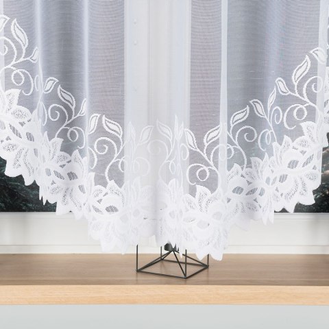 Firanka gotowa żakardowa BASTIA 160x400 cm kolor biały Firanka gotowa żakardowa BASTIA 160x400 cm kolor biały