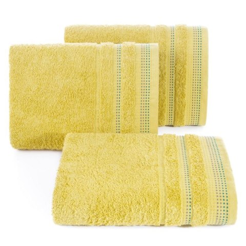 Ręcznik frotte POLA 70x140 cm kolor musztardowy Ręcznik frotte POLA 70x140 cm kolor musztardowy