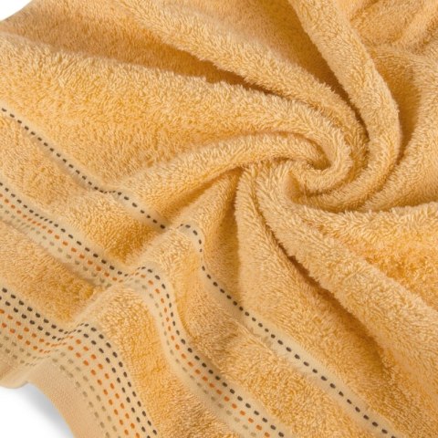 Ręcznik frotte POLA 70x140 cm kolor pomarańczowy Ręcznik frotte POLA 70x140 cm kolor pomarańczowy