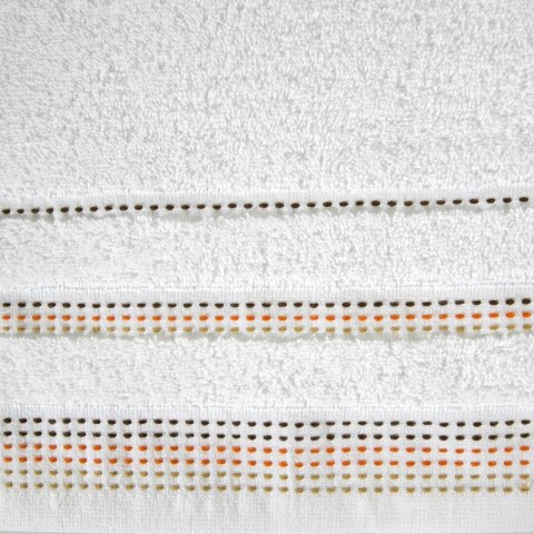 Ręcznik frotte POLA 70x140 cm kolor biały Ręcznik frotte POLA 70x140 cm kolor biały