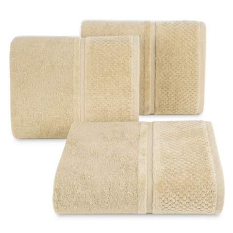 Ręcznik frotte IBIZA 50x90 cm kolor beżowy Ręcznik frotte IBIZA 50x90 cm kolor beżowy