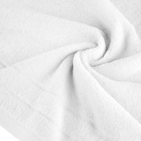 Ręcznik frotte DAMLA 50x90 cm kolor biały Ręcznik frotte DAMLA 50x90 cm kolor biały