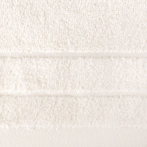 Ręcznik frotte DAMLA 70x140 cm kolor różowy Ręcznik frotte DAMLA 70x140 cm kolor różowy
