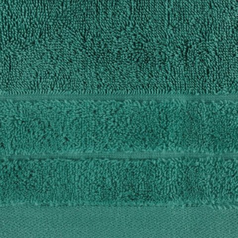 Ręcznik frotte DAMLA 70x140 cm kolor butelkowy zielony Ręcznik frotte DAMLA 70x140 cm kolor butelkowy zielony