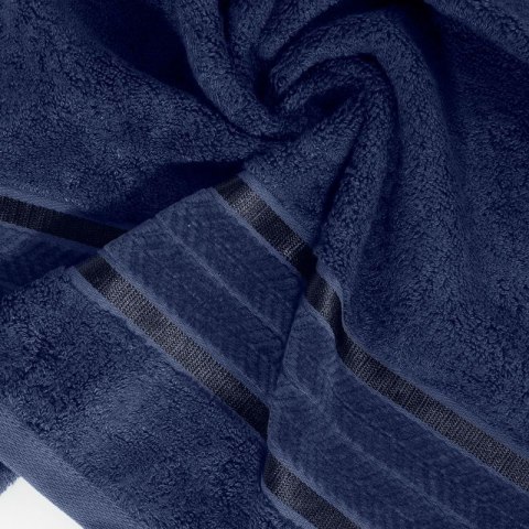 Ręcznik frotte MIRO 70x140 cm kolor granatowy Ręcznik frotte MIRO 70x140 cm kolor granatowy