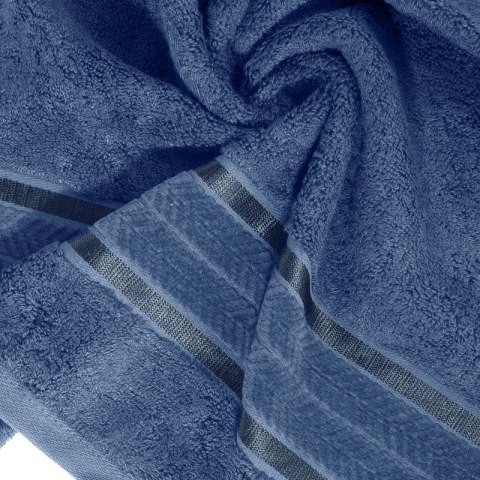Ręcznik frotte MIRO 70x140 cm kolor niebieski Ręcznik frotte MIRO 70x140 cm kolor niebieski