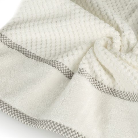 Ręcznik frotte CALEB 50x90 cm kolor kremowy Ręcznik frotte CALEB 50x90 cm kolor kremowy