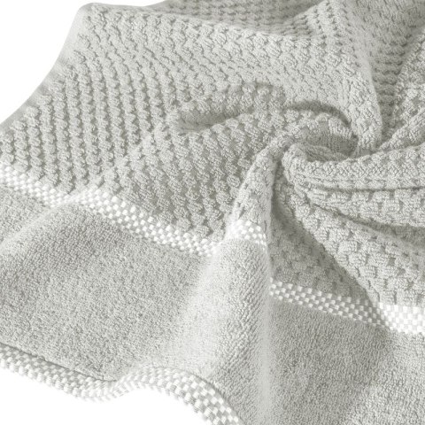 Ręcznik frotte CALEB 70x140 cm kolor srebrny Ręcznik frotte CALEB 70x140 cm kolor srebrny