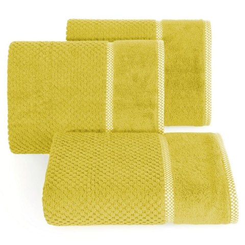 Ręcznik frotte CALEB 70x140 cm kolor musztardowy Ręcznik frotte CALEB 70x140 cm kolor musztardowy