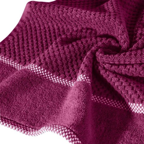 Ręcznik frotte CALEB 70x140 cm kolor amarantowy Ręcznik frotte CALEB 70x140 cm kolor amarantowy