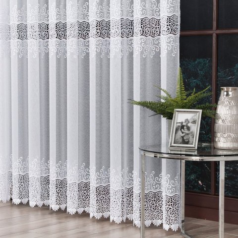 Firanka z aplikacją na markizecie 082492 wysokość 250 cm kolor biały