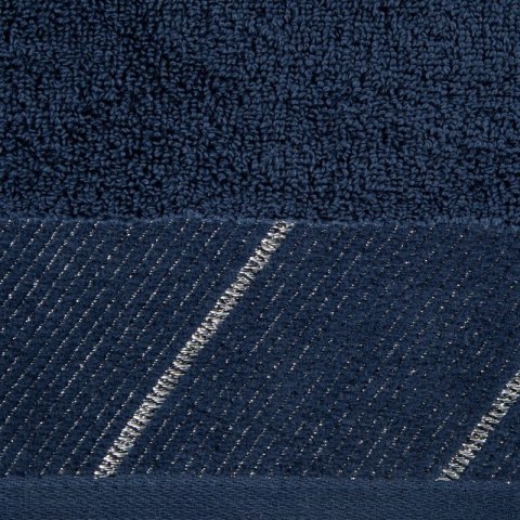 Ręcznik bawełniany EVITA 50x90 cm kolor granatowy Ręcznik bawełniany EVITA 50x90 cm kolor granatowy