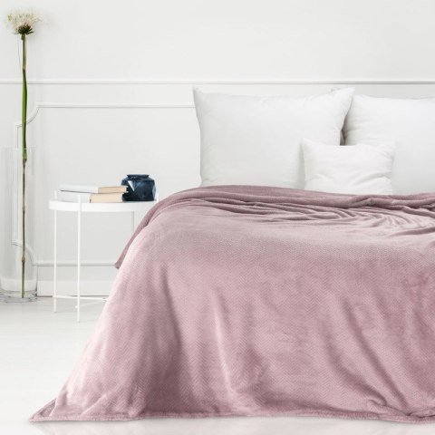 Ciepły i puchaty koc CINDY 170x210 cm kolor wrzosowy Ciepły i puchaty koc CINDY 170x210 cm kolor wrzosowy