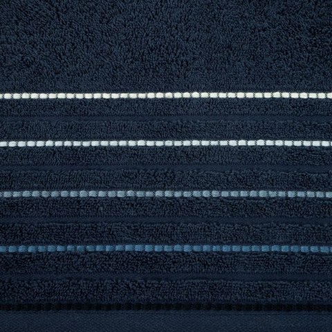 Ręcznik bawełniany IZA 70x140 cm kolor granatowy Ręcznik bawełniany IZA 70x140 cm kolor granatowy
