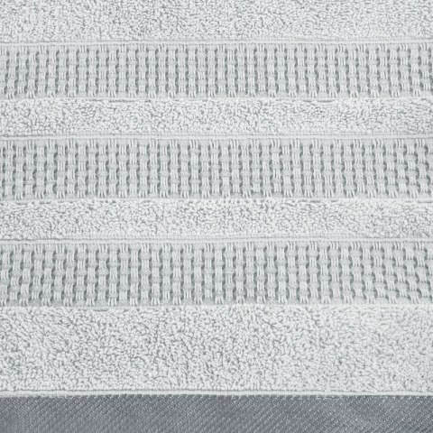 Ręcznik bawełniany NASTIA 70x140 cm kolor srebrny Ręcznik bawełniany NASTIA 70x140 cm kolor srebrny