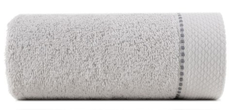 Ręcznik bawełniany DAISY 100x150 cm kolor srebrny Ręcznik bawełniany DAISY 100x150 cm kolor srebrny