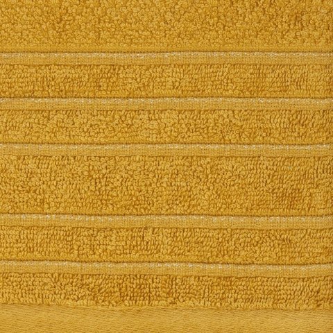 Ręcznik frotte GLORY 70x140 cm kolor musztardowy Ręcznik frotte GLORY 70x140 cm kolor musztardowy