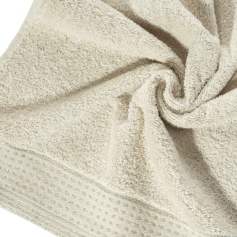 Ręcznik frotte LUNA 70x140 cm kolor beżowy Ręcznik frotte LUNA 70x140 cm kolor beżowy